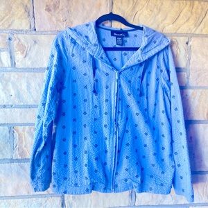 Denim and company light weight jacket/hood, size Medium. Like new